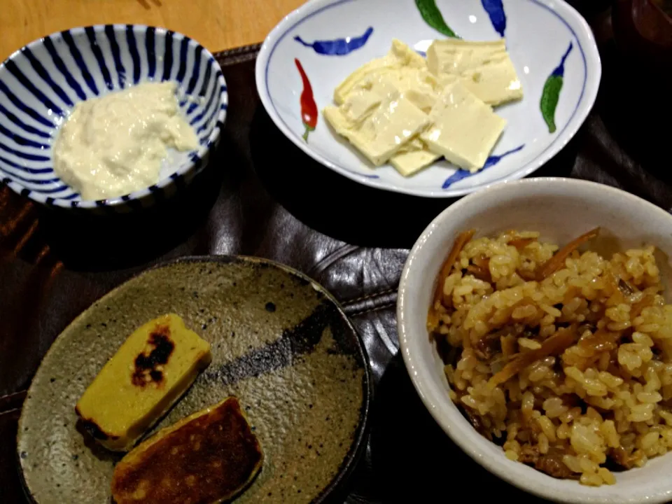 生湯葉、湯葉刺し、焼き粟麩、鶏牛蒡ご飯|宮尾益人さん