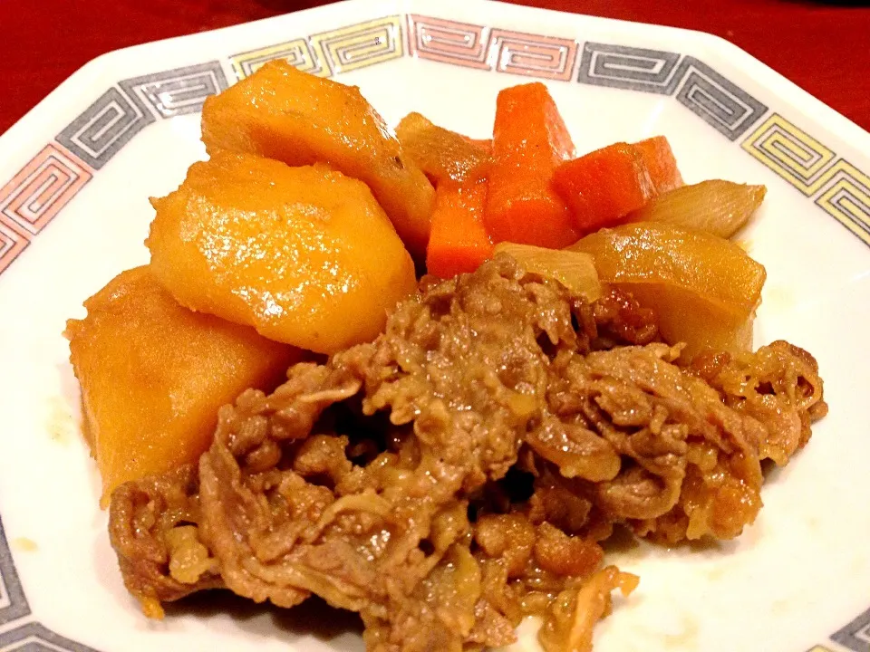 中華鍋で作った肉じゃが|にじカフェさん