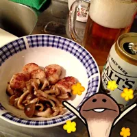 Snapdishの料理写真:ホタテとしめじのバター焼き|永田 義行さん