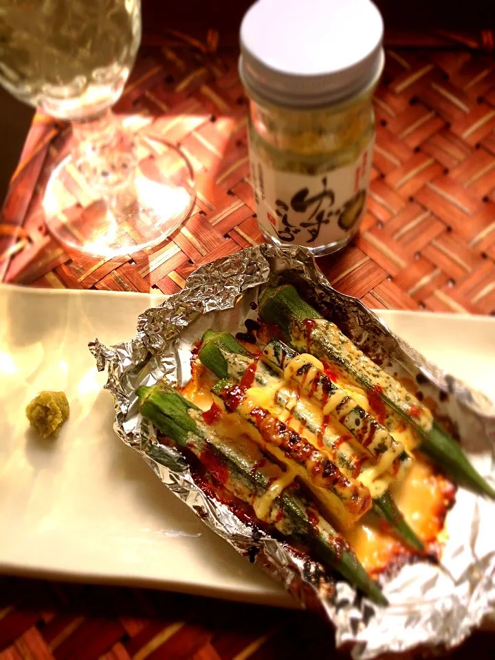 Shinjiterao's Mayo soy sauce grilled okra w/yuzu pepper♨真次さんのｵｸﾗのﾏﾖ醤油柚子胡椒|🌈Ami🍻さん