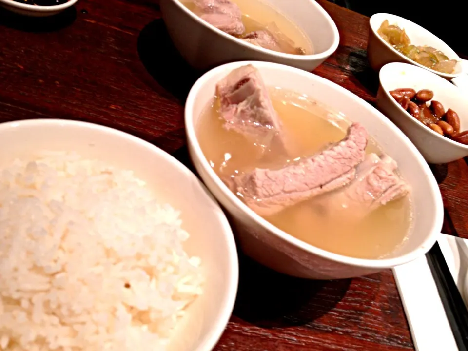 Premium pork rib soup|Nicholas Tayさん