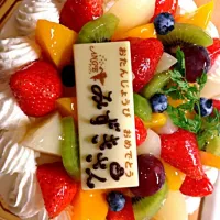 Snapdishの料理写真:お誕生日ケーキ|m .さん