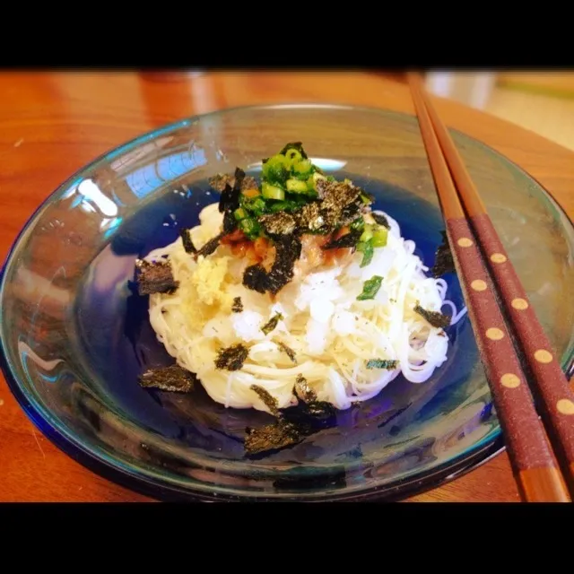 納豆おろし素麺|ひげまろさん