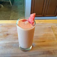 Snapdishの料理写真:Watermelon cantaloupe smoothie|Travis A Darlingさん