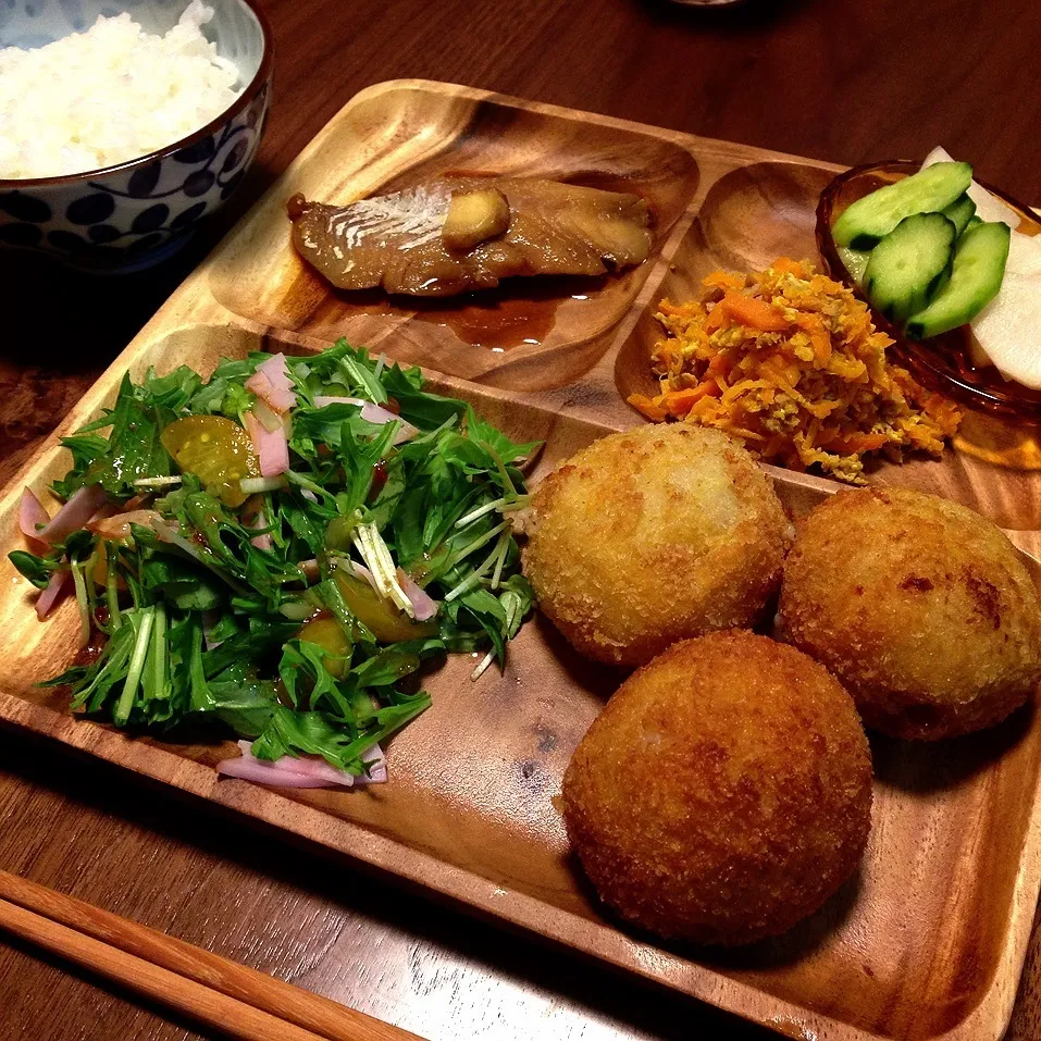 里芋コロッケ、和定食^ ^♡|ちびさん