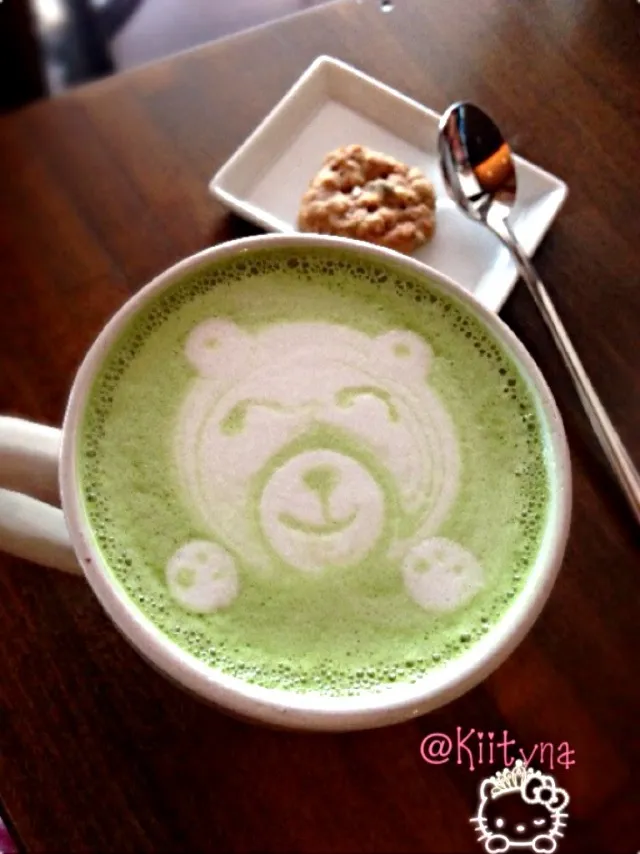 *:🙏ღ ╠ ╣ a Ρｐy Vesak Day 2013 ღ:*🙏💚Hot Matcha Green milk 🐻
ღсμтёღ(๑ﾉ ᴗ ◔ิ๑)
📍Coffee Valley -Modean cruisine & Dessert-L2 550a,257 Sutera Mall,Jln Sutera Tan|🎀Kittyna🌸さん