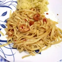 Snapdishの料理写真:Fettuccine shrimp|Luis Varelaさん