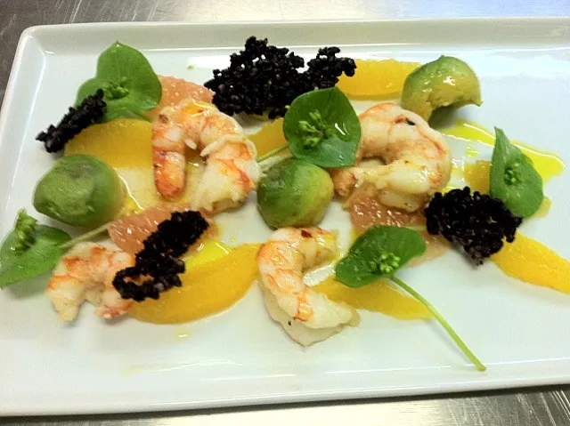 Ruby Red Shrimp Citrus, Forbidden Rice Crisp, Miner Lettuce|robb garceauさん