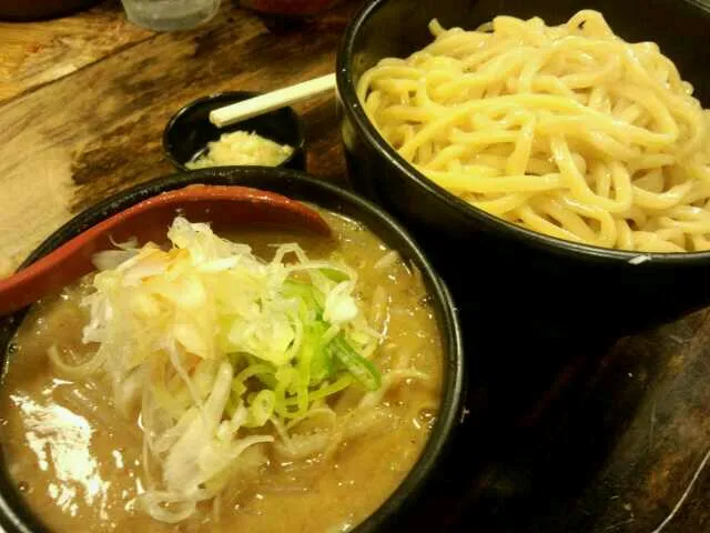 辛味噌つけ麺 大盛 野菜増し ニンニク|サイファさん