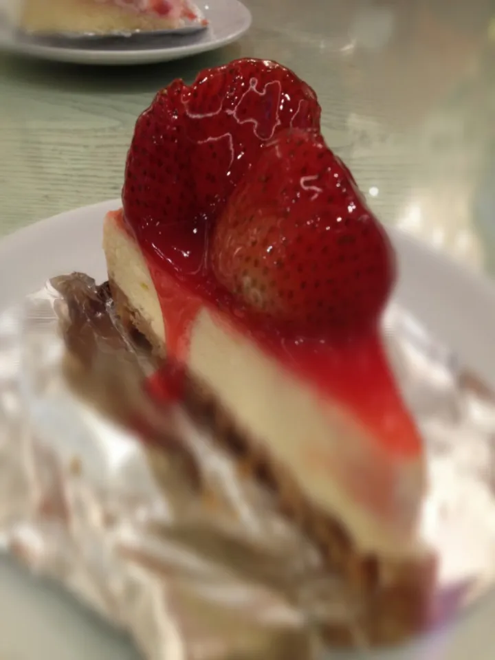 Strawberry cheesecake|paramateさん