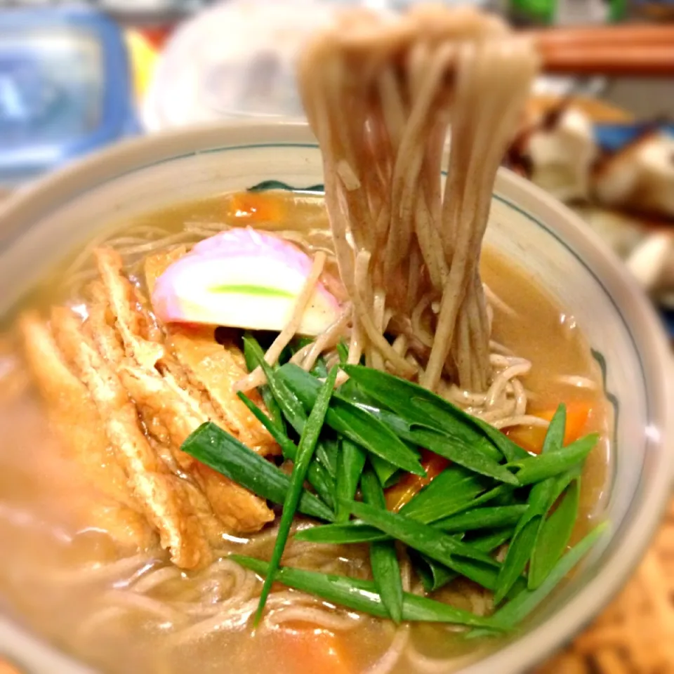 初めて作って食べたカレーそば|にょんにいさん