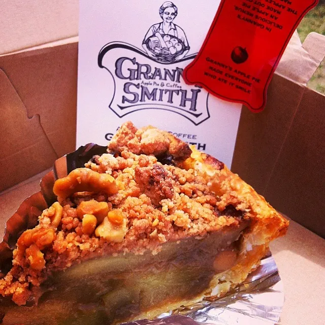 Dutch Crumble Apple Pie "GRANNY  SMITH"|tayukoさん