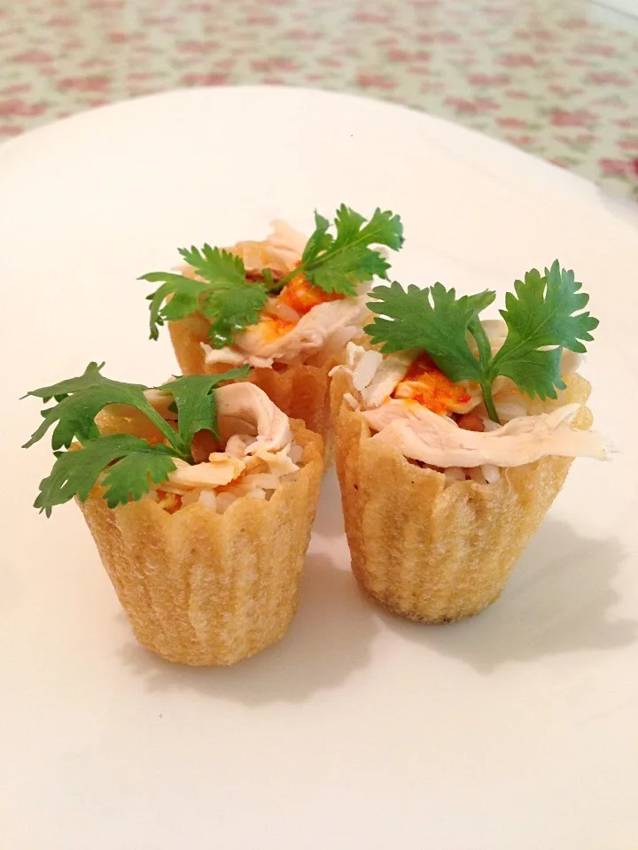 Hainanese Chicken Rice in Pastry Shells (Kueh Pie Tee)|chef baobao from Singaporeさん