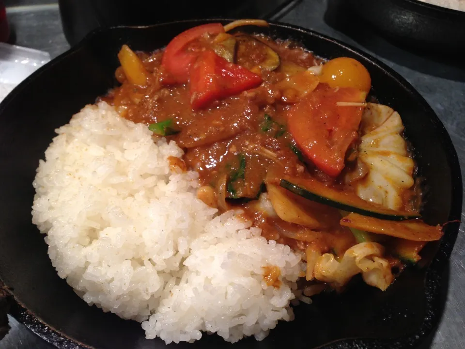 1日分の野菜を食べるカレー|のりぞ〜さん