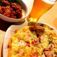 Snapdishの料理写真:ピザ＆唐揚げ|えりちんさん