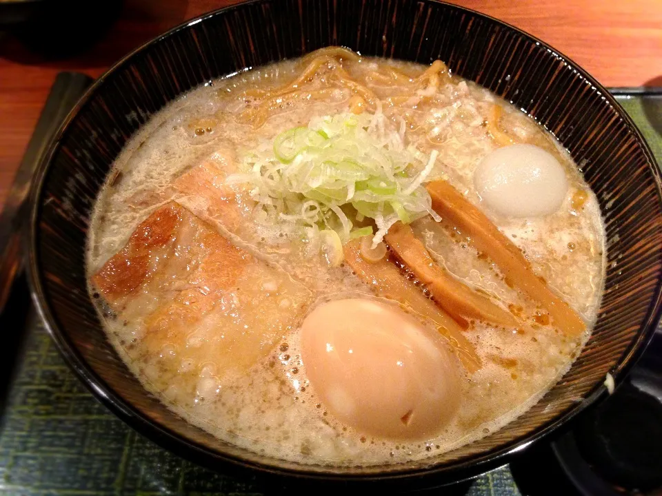 竹虎ラーメン|るきあさん