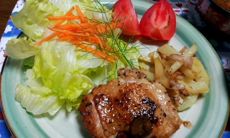 Snapdishの料理写真:照り焼きチキン|シェリリンさん