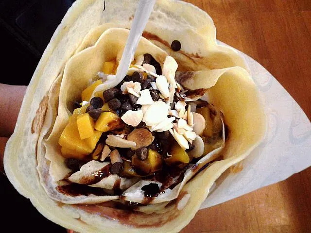 Mango Choco Loco Crepes|love sabanalさん