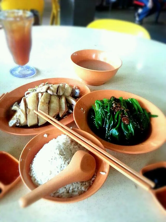 hainanese chicken rice|(*¯︶¯*)さん