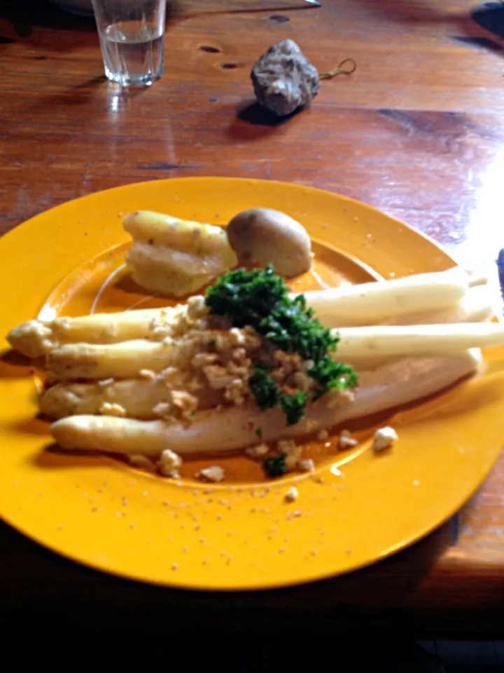 Snapdishの料理写真:Asperges a la flamande|Generaalさん