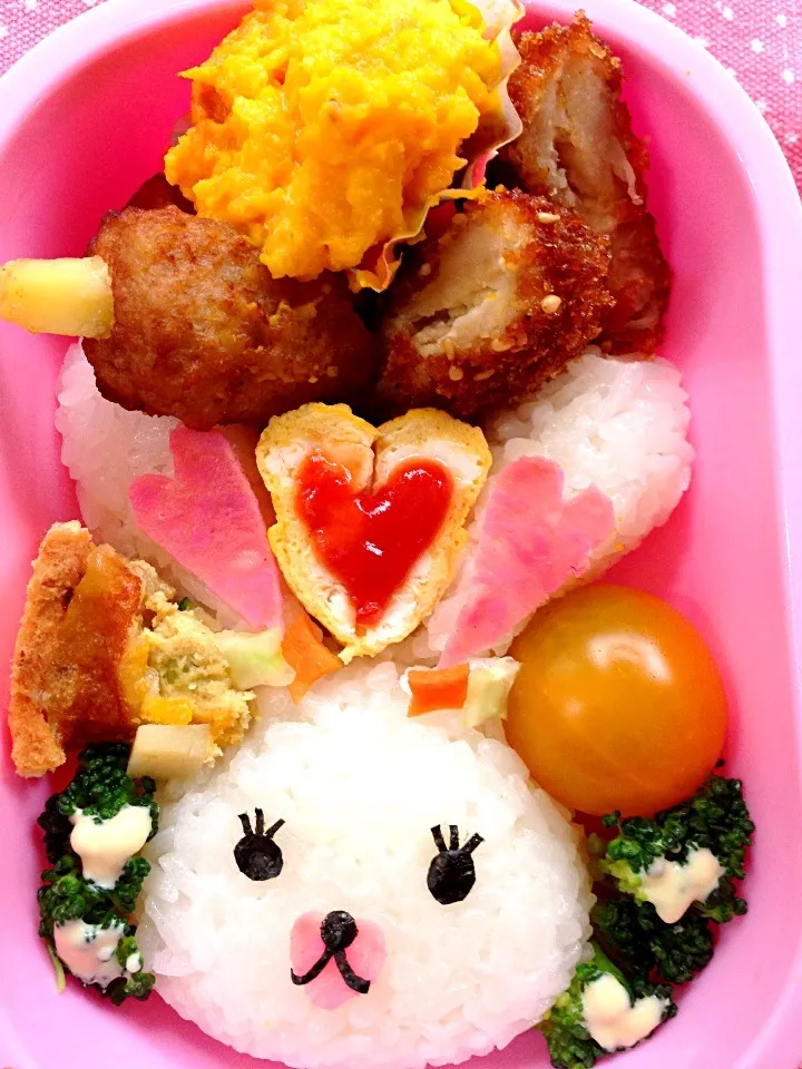 Snapdishの料理写真:Lunch box☆Mofy of rabbit🐇うさぎのﾓﾌｨ 1|🌈Ami🍻さん