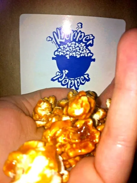 Fresh Carmel corn!!|hannahさん