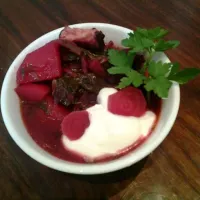 Botwinka: young beet soup on zurek and fried bacon.|Stanisław Raczyńskiさん