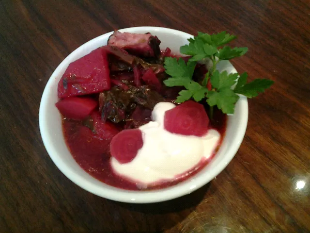 Botwinka: young beet soup on zurek and fried bacon.|Stanisław Raczyńskiさん