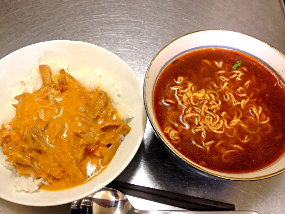 寿がきや 台湾ラーメン、イナバ タイカレー|makunさん