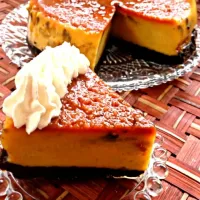 Snapdishの料理写真:Pumpkin pudding cake🎃一気にできちゃうﾊﾟﾝﾌﾟｷﾝﾌﾟﾘﾝｹｰｷ🍮🎃