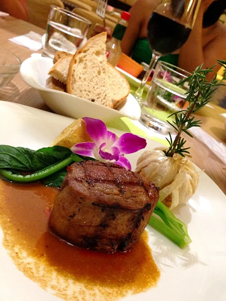 Dinner at southern beach hotel Okinawa|lavie ryouyaさん