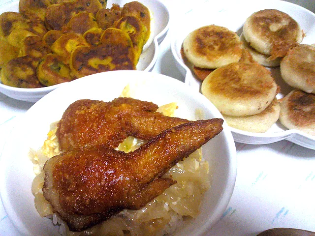 手羽唐丼…揚げても親子丼?☆チーズ入り南瓜もち&いももち|みぽりんさん