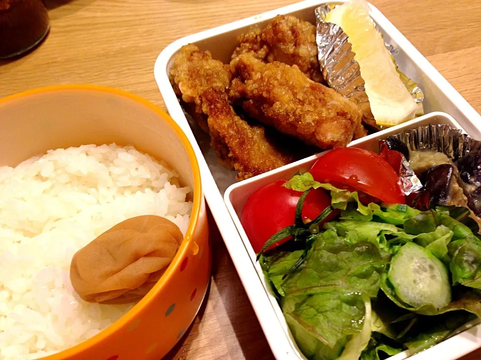 Snapdishの料理写真:22時からの唐揚げ弁当|shunさん