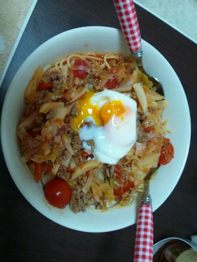 Snapdishの料理写真:挽き肉のトマトソースパスタ|みほさん