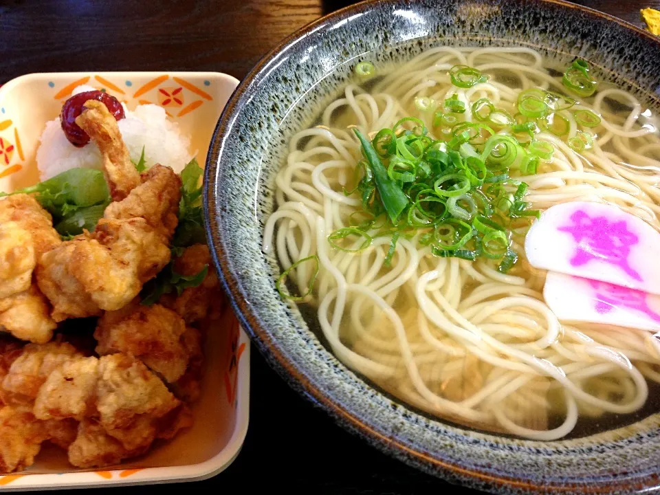 Snapdishの料理写真:資さんうどんの冷やしうどん😋|みほままこさん