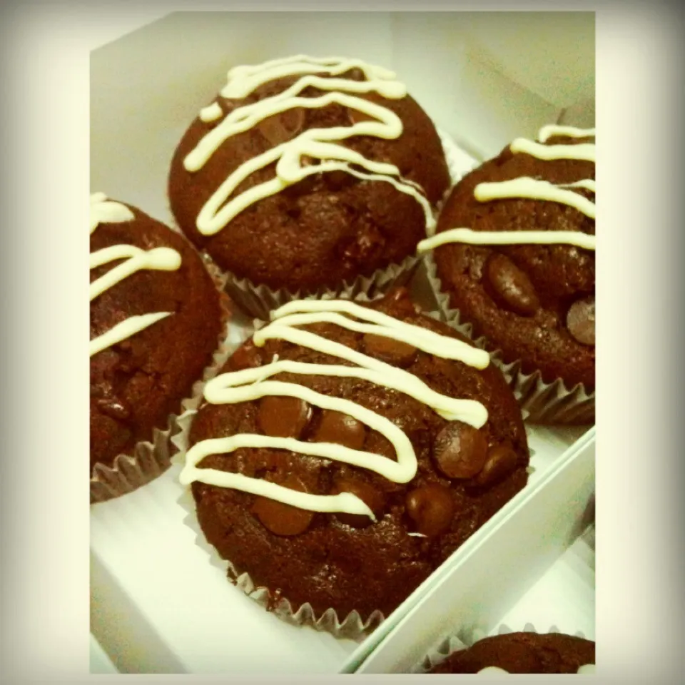 Chocolate muffins for chocolate lover😍😍|Sweet Actuallyさん