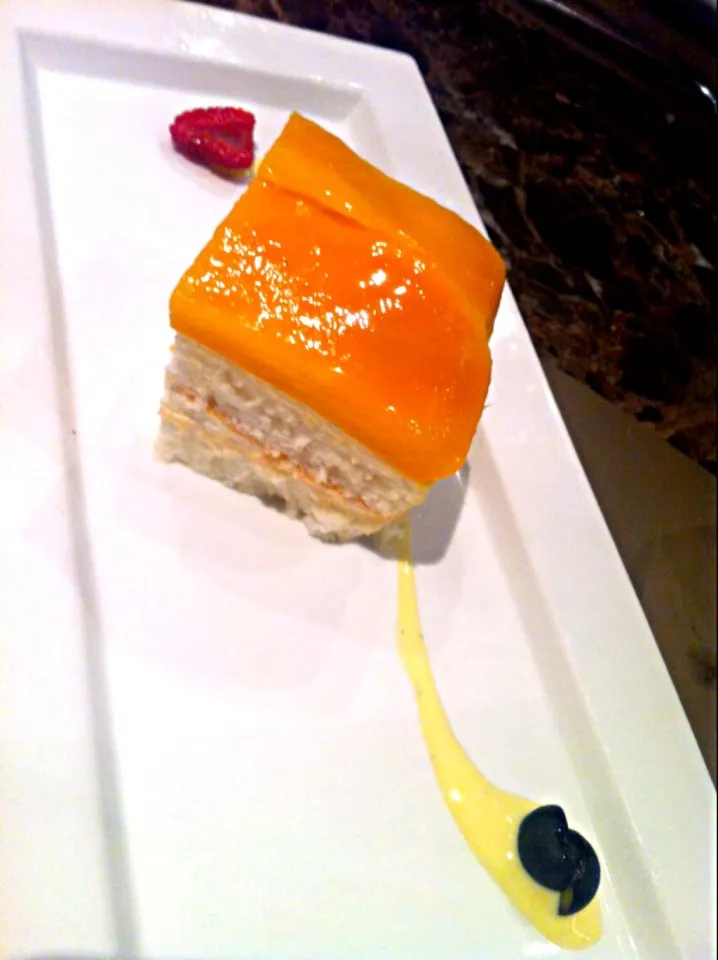 Mango egg white cake with march marrow|skyblueさん