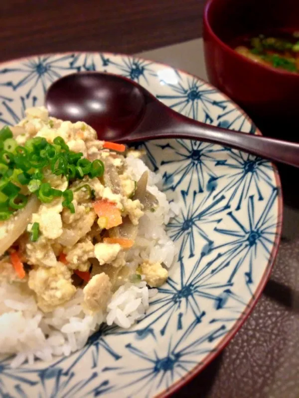 Snapdishの料理写真:炒り豆腐丼|やぎさん