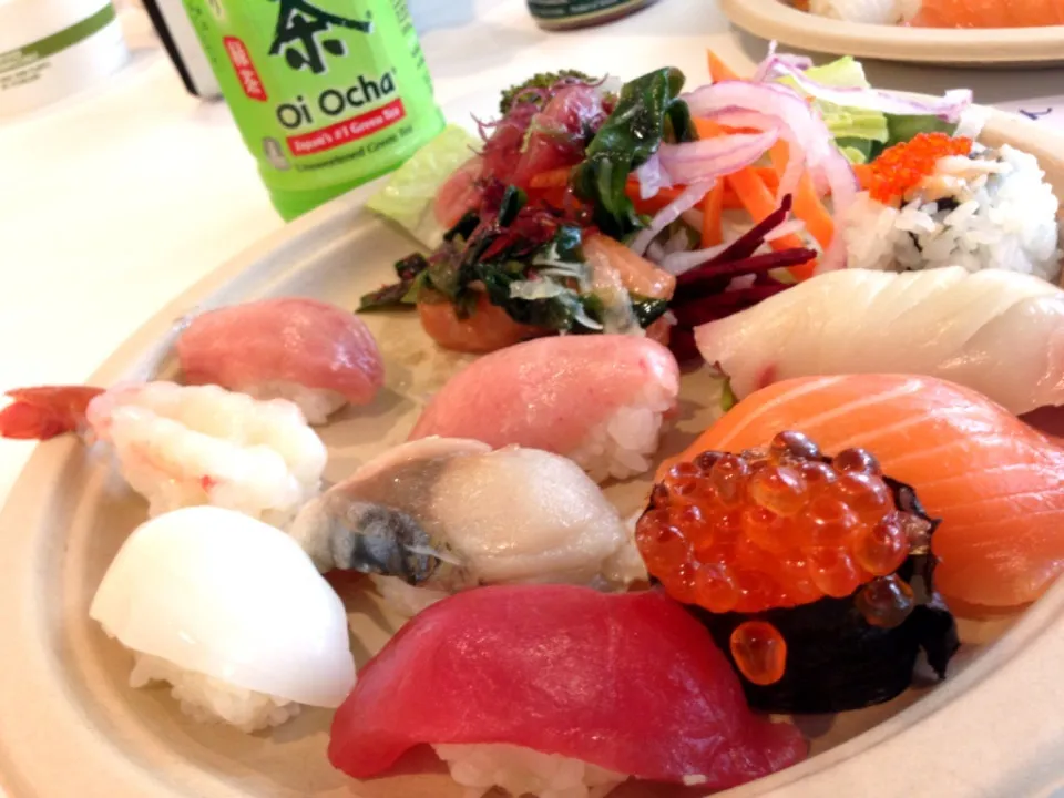 Yey! Sushi Wednesday!|Hitoshi Hokamuraさん