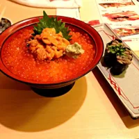 Snapdishの料理写真:うに＆いくら丼|坪井 幸臣さん