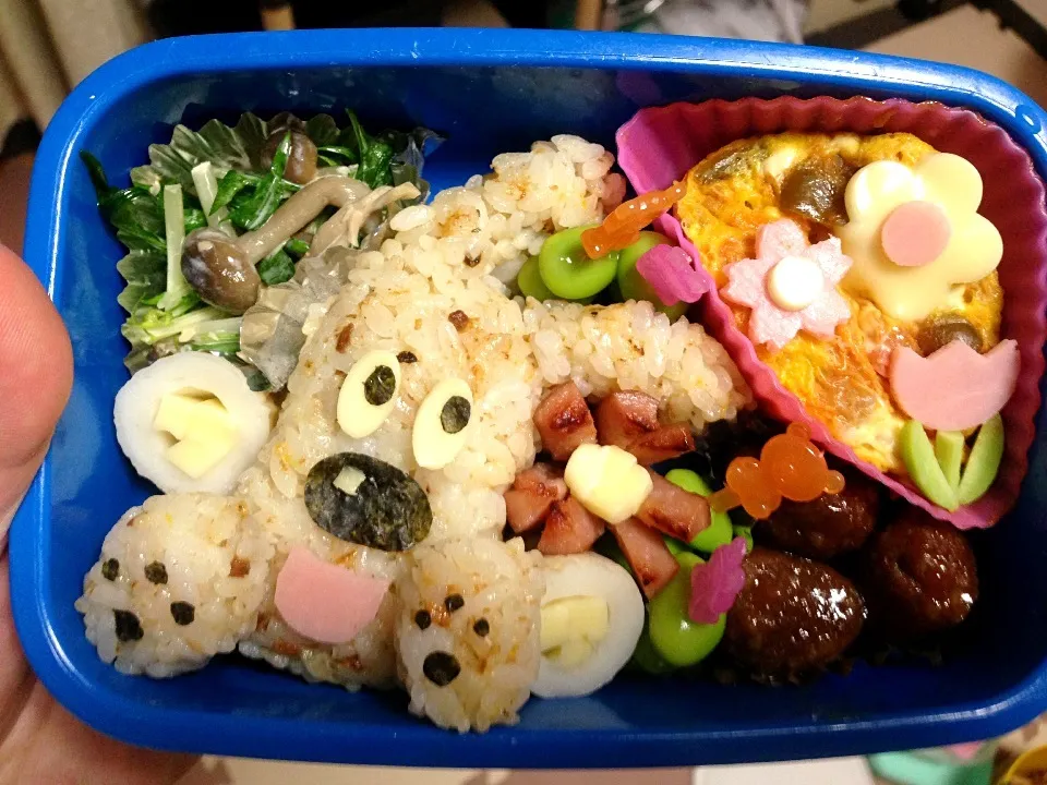 チーズ！！明日の親子遠足のお弁当☆|あやかさん