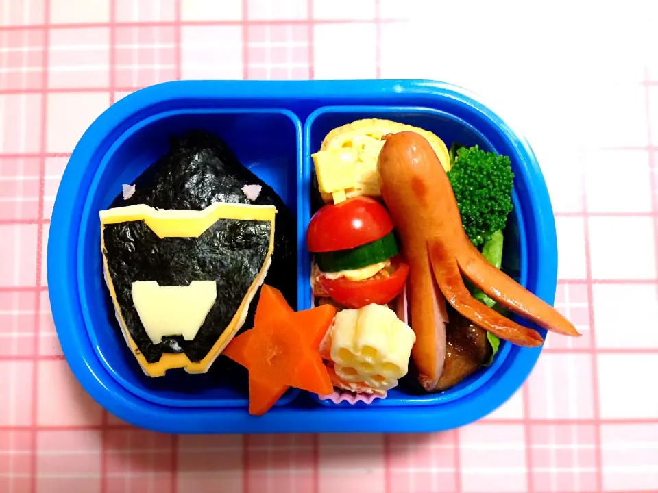 キョウリュウブラック弁当|ぐっちさん