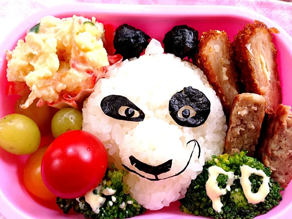 Lunch box☆Po<Kung Fu Panda>🐼ﾎﾟｰ(ｶﾝﾌｰﾊﾟﾝﾀﾞ)|🌈Ami🍻さん