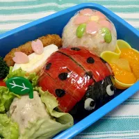 Snapdishの料理写真:てんとう虫おにぎり弁当|波夜乃さん