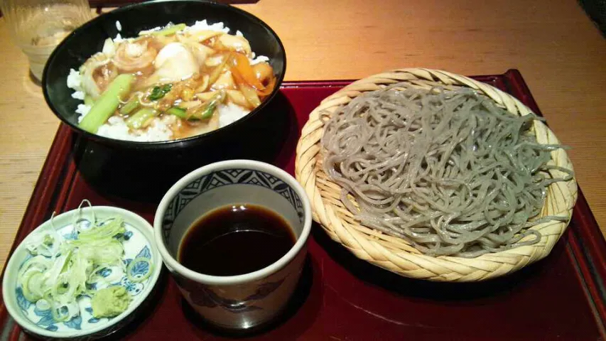 中華丼とお蕎麦のセット（高田屋）|kateさん