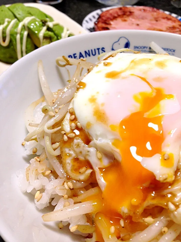 もやしご飯・アボカド刺身・ハム焼き|がぁがさん