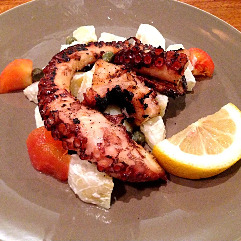 Grilled octopus|Lauraさん