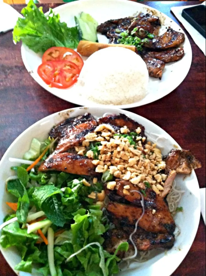 Vietnamese charbroiled chicken noodle and rice bowl|Juliee ~ ジュリーさん