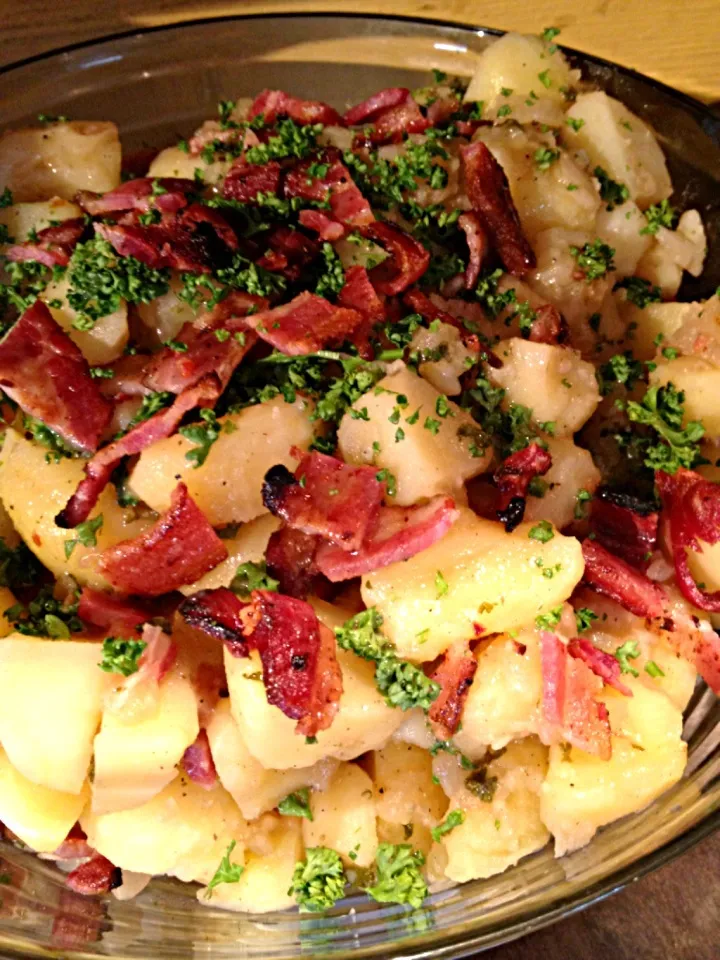 Snapdishの料理写真:German potato salad with house cured bacon|lauren shannonさん