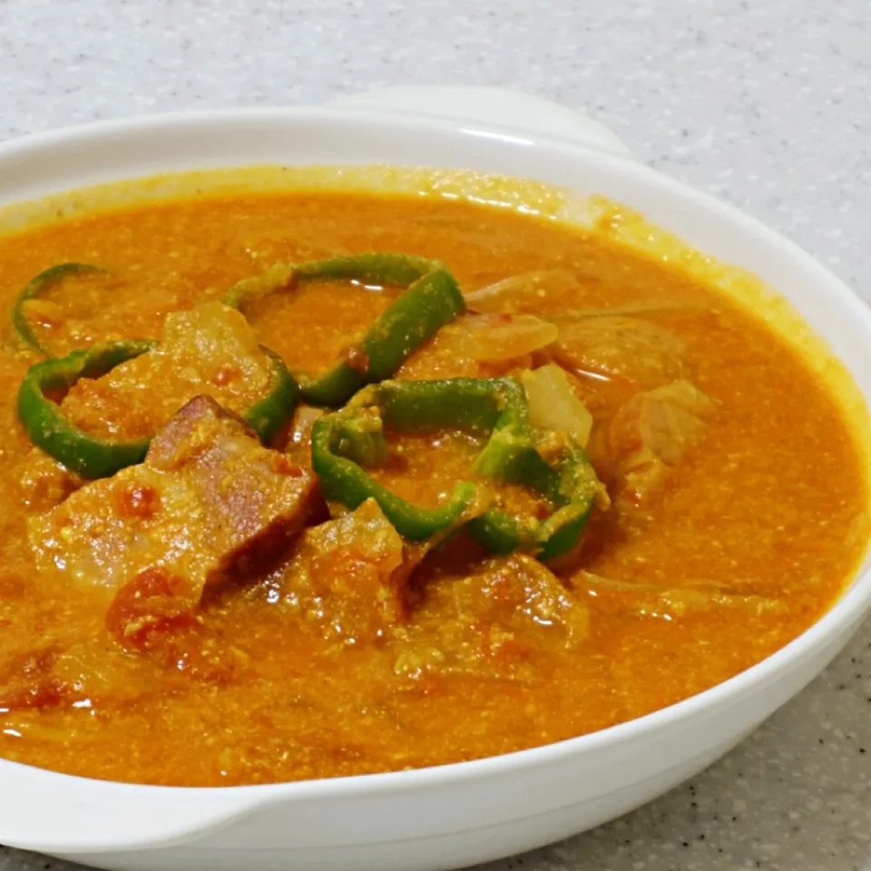 胃のリセット食🍀 ブロックベーコンのスパイシー🍅トマト煮|Nao ペロンさん